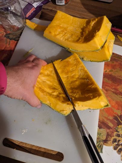 Squash with hard shells are difficult to cut